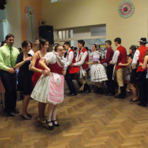 5.2.2011 Krojovaný ples