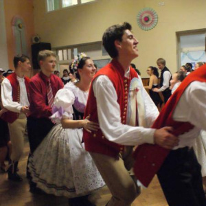 5.2.2011 Krojovaný ples