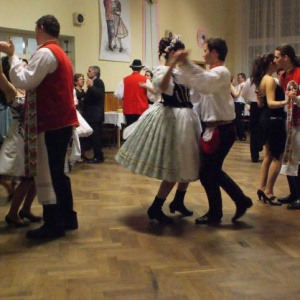 5.2.2011 Krojovaný ples