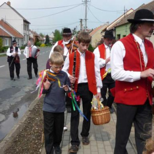 Třebomyslická ul. 25.4.2011