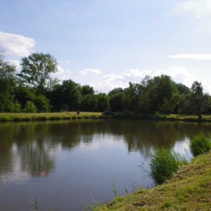 Rybník s rybáři 25.6.2011