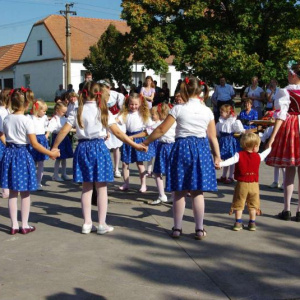 2.10.2011 tanečky
