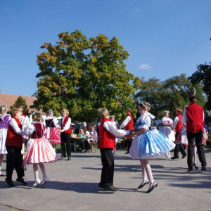 2.10.2011 tanečky
