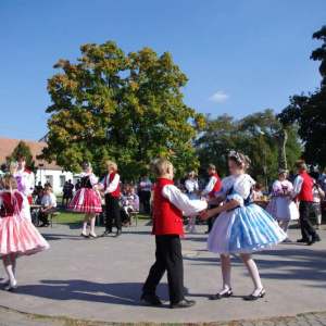 2.10.2011 tanečky