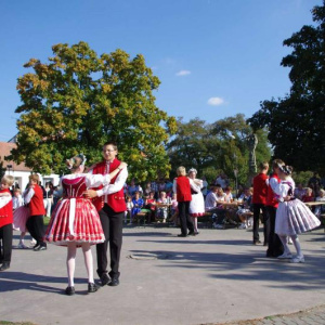 2.10.2011 tanečky