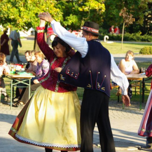 2.10.2011 náves