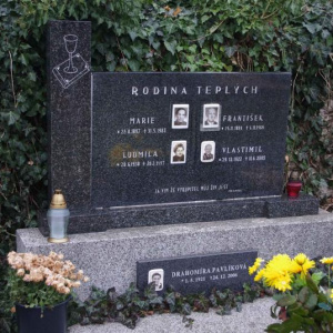 Hrob 03 17.11.2011