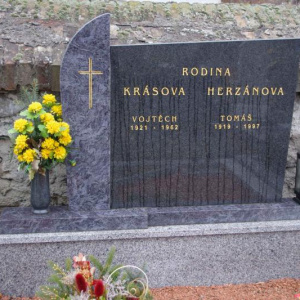 Hrob 007 17.11.2011