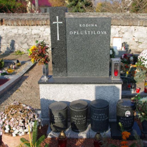 Hrob 064 12.11.2011