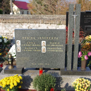 Hrob 065 12.11.2011