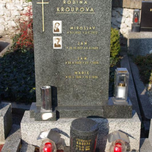 Hrob 066 12.11.2011