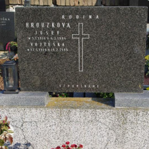 Hrob 093 12.11.2011