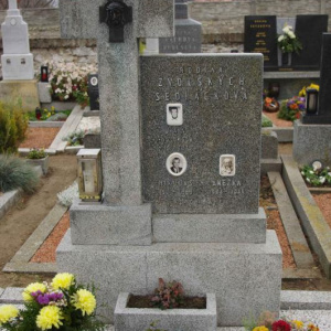 Hrob 146 17.11.2011