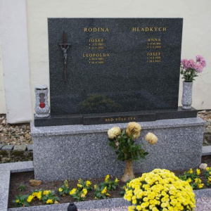 Hrob 158 17.11.2011