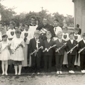 1969 První sv. přijímání s P. Františkem Šrámkem