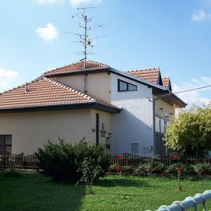 Obecní úřad a hasičská zbrojnice