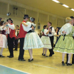 Krojovaný ples v Kunovicích 10.1.2009