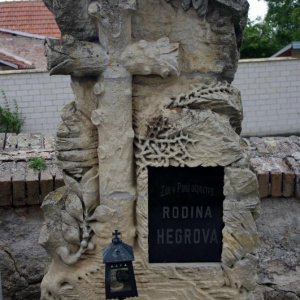 037 Hegrova