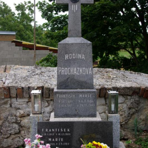 040 Procházkova