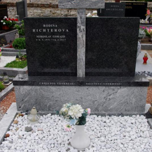 068 Richterova