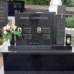 071 Zapomělova