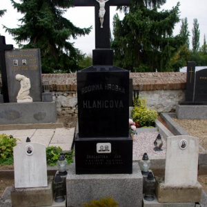 086 Klanicova