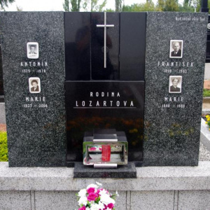 103 Lozartova