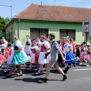 Průvod stárků v neděli 15.6.2025
